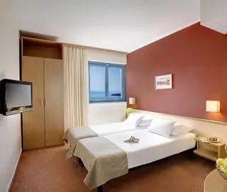Valamar Koralj Hotel 