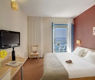 Valamar Koralj Hotel 