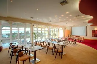 Valamar Koralj Hotel 