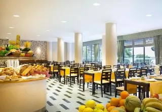 Aminess Grand Azur Hotel
