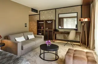 Hotel Ambasador