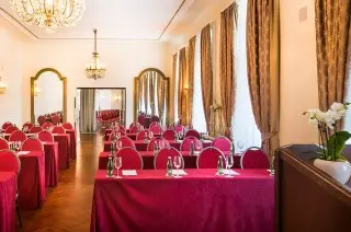 Hotel Ambasador