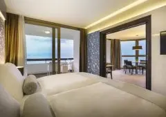 Hotel Excelsior