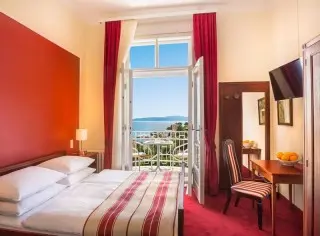 Hotel Bristol