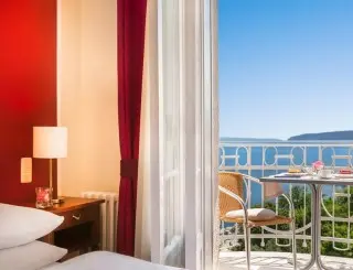 Hotel Bristol