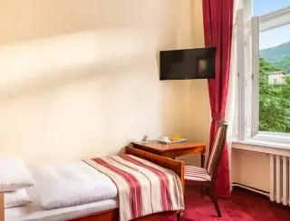 Hotel Bristol