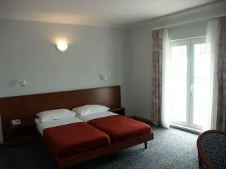 Hotel Kamara