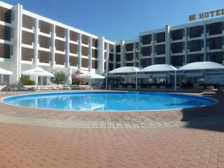 Hotel Kolovare