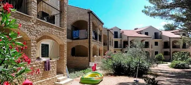 Zaton Holiday Resort