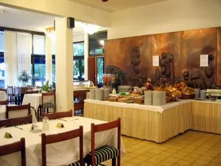 Hotel Riviera