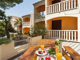 Apartmani Lavica