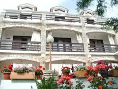 Hotel Tony