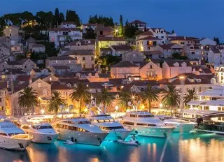 Hotel Riva Hvar Yacht Harbour