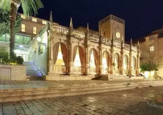 Hotel Palace