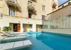 Hotel Palace