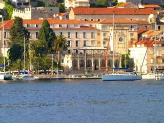 Hotel Palace
