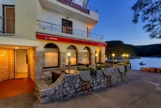 Kompleks Timun - hotel