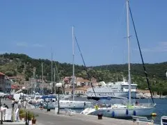 Hotel Issa