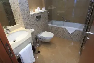 Blue Waves Resort