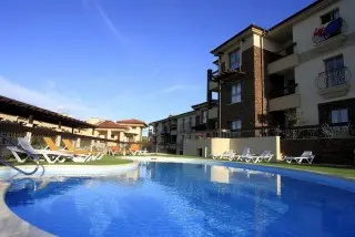 Blue Waves Resort