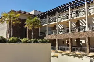 Blue Waves Resort