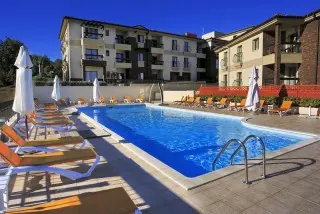 Blue Waves Resort