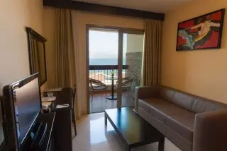 Blue Waves Resort