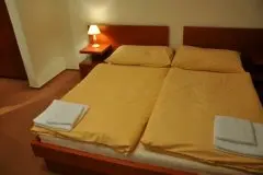 Hotel Plejsy