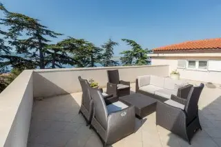 Hotel Abalone