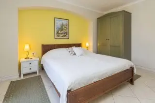 Hotel Abalone