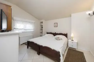 Hotel Abalone