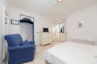 Hotel Abalone
