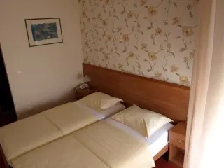 Hotel Neva