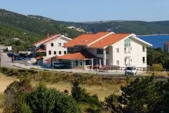 Hotel Zlatni Lav