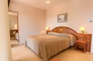 Hotel Kanajt 