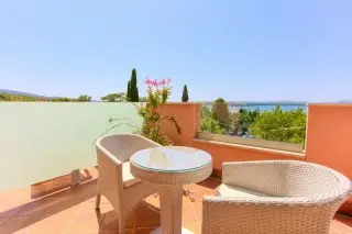 Hotel Kanajt 