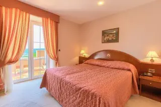 Hotel Kanajt 
