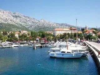 Hotel & Bungalovi Komodor
