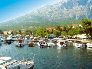Hotel & Bungalovi Komodor
