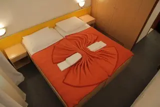 Hotel & Bungalovi Komodor