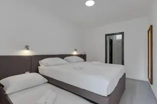 Hotel Alem 