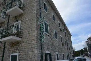Hotel RR