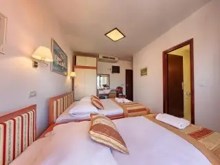 Hotel Trogirski Dvori