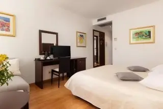 Hotel Croatia