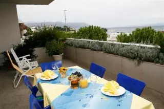 Hotel More