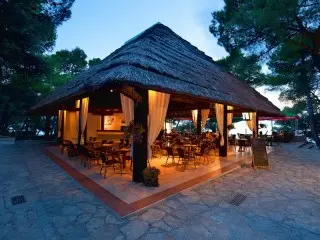 Pine Beach Pakośtane All inclusive Light