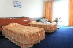 Hotel Marina Grand Beach
