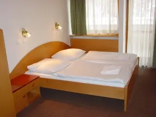 Hotel Flora