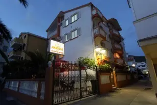 Aparthotel Memidz