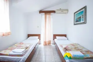 Ville Bećić Pokoje Gościnne 
